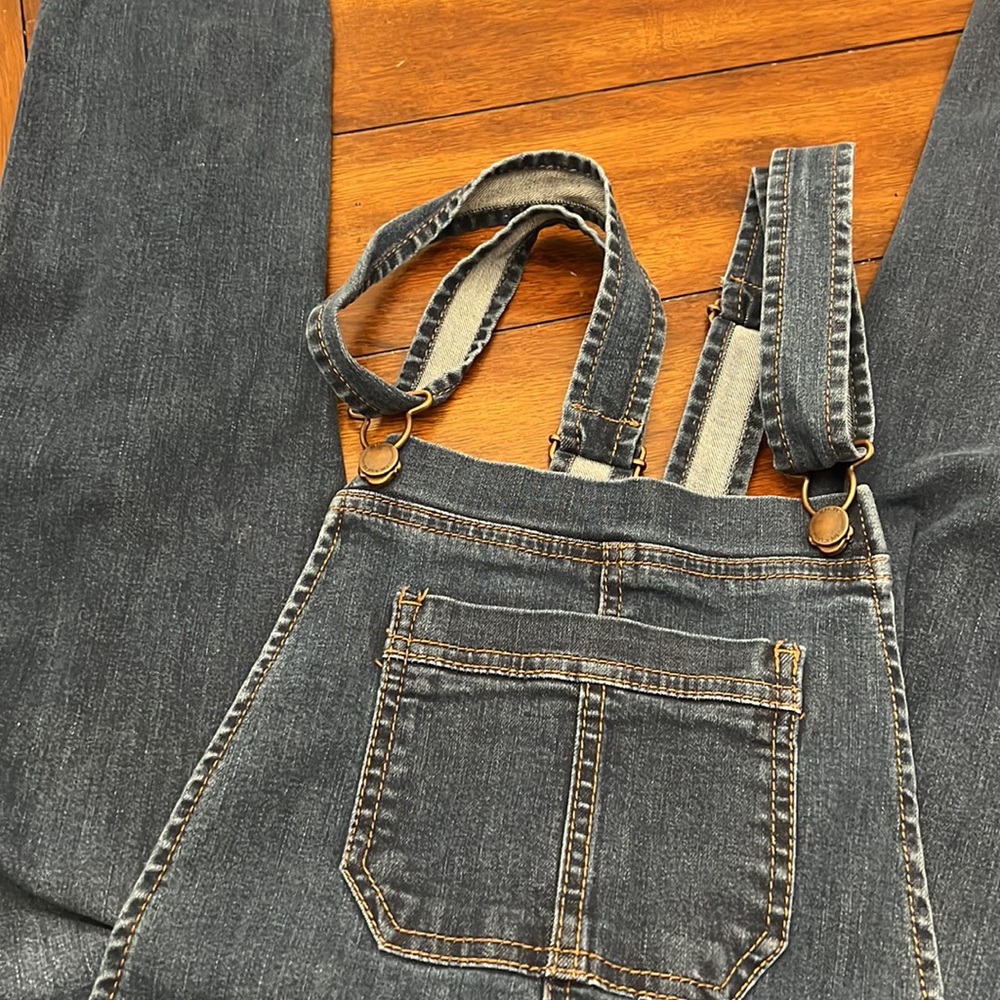 Overalls - Picture 10 of 10